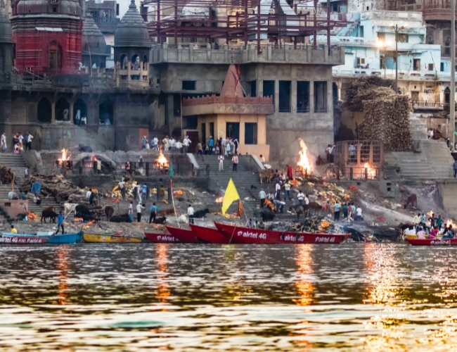 EXTENSIONES AL TOUR �TRI�NGULO DORADO�: TRIANGULO DORADO CON VARANASI